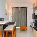 Warm And Cozy 2Br Signature Park Grande Apartment By Travelio